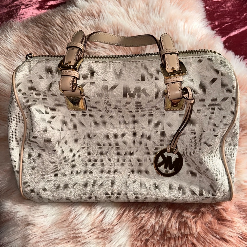 Michael Kors Grayson Vanilla Satchel large